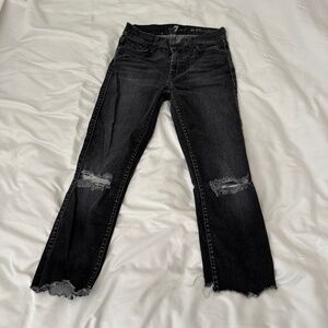 7 for all mankind skinny jeans  size 27   details:  -the skinny  -inseam 22 inch